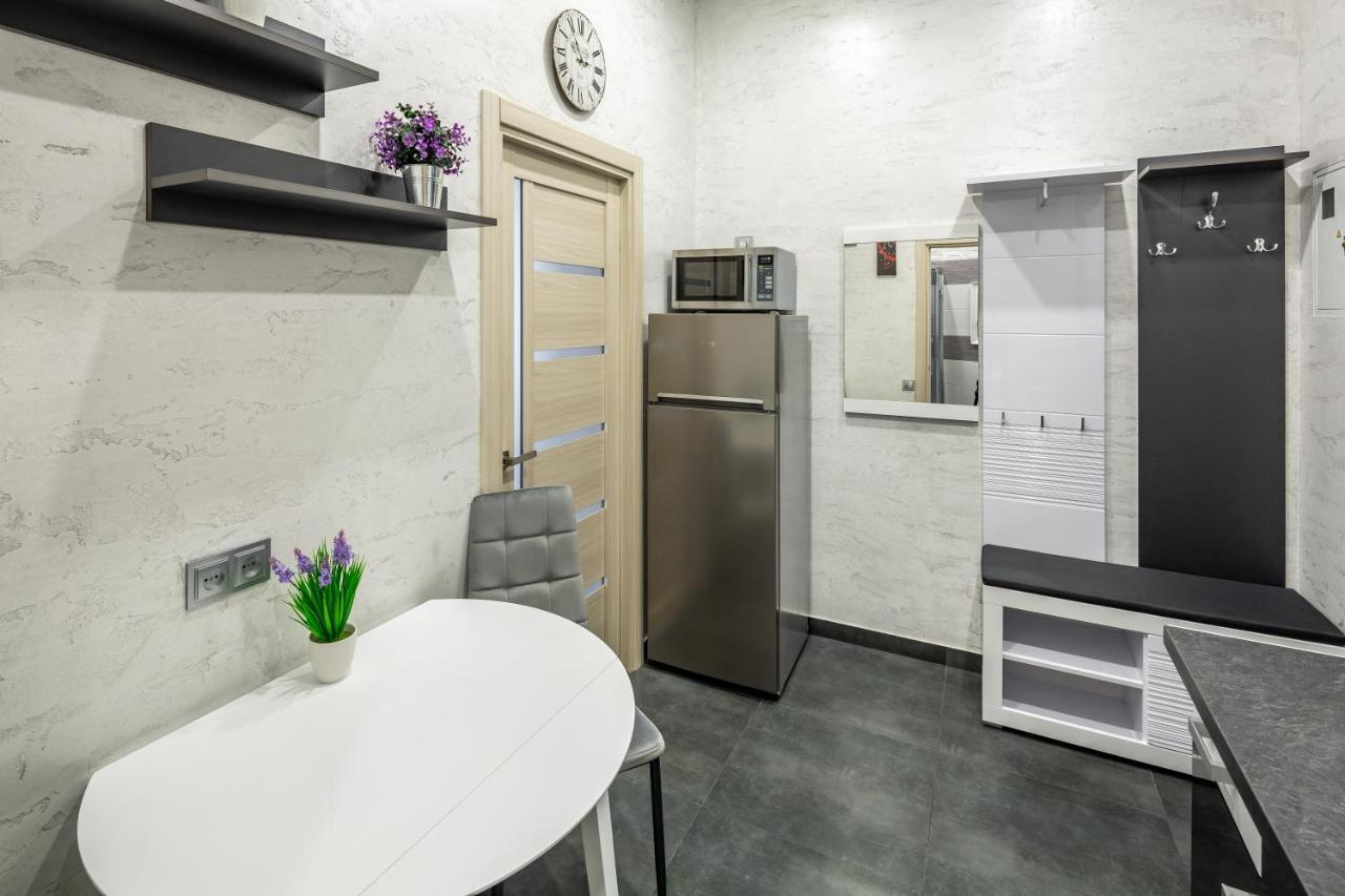 Apartment on Lesya Ukrainka Lviv Bagian luar foto